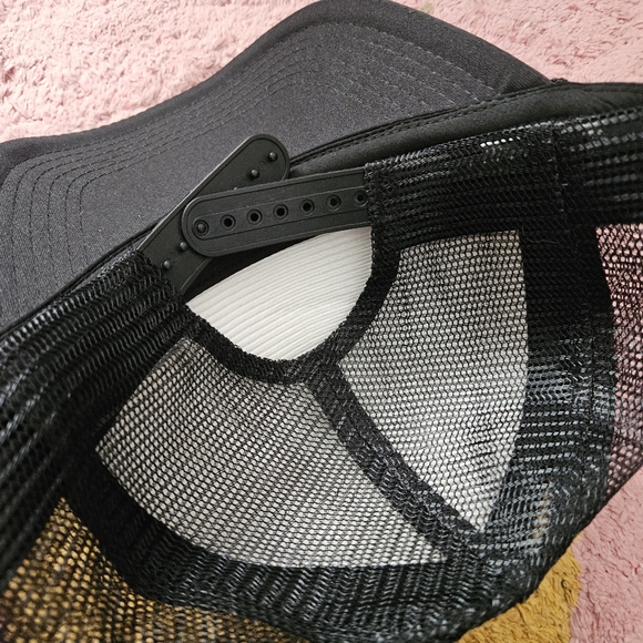 MALUMA Don Juan Tour trucker hat - Picture 2 of 2